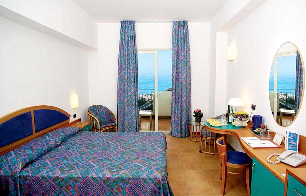 Hotel Le Terrazze Letojanni Zewnętrze zdjęcie